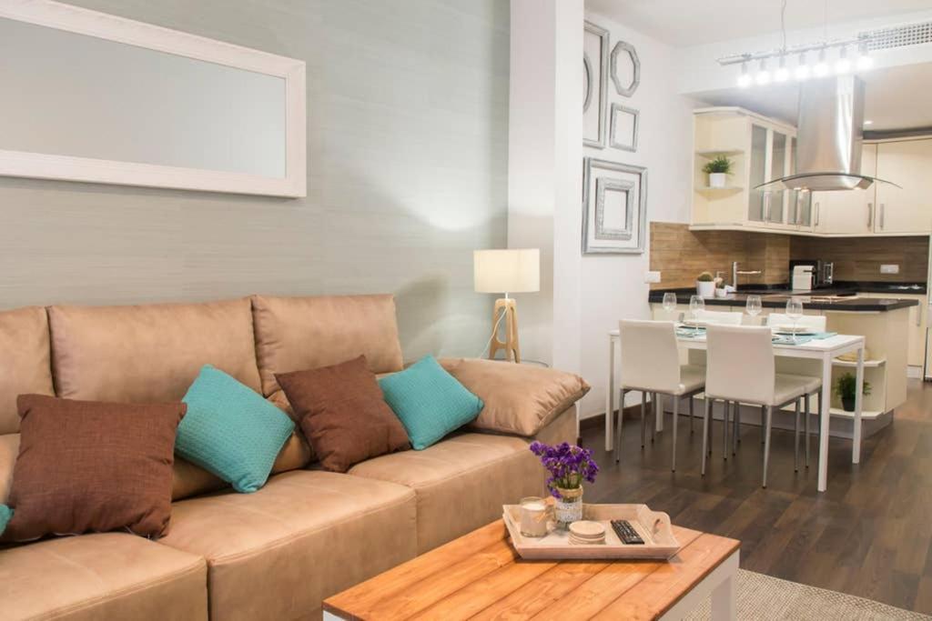 New!!! Luxury City Center & Private Terrace Málaga Buitenkant foto