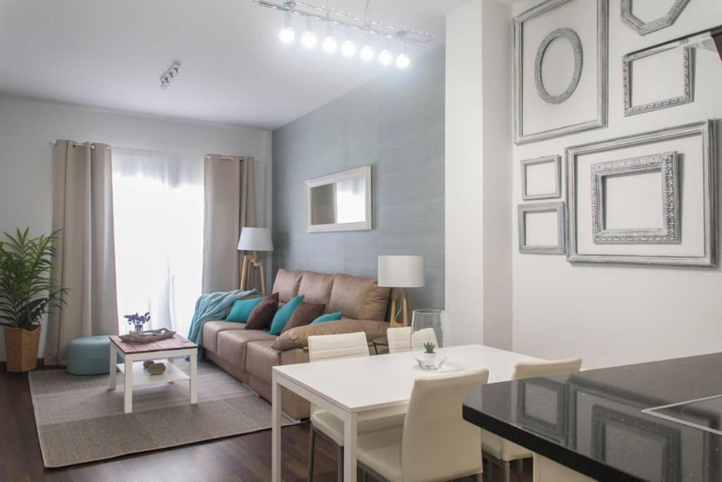 New!!! Luxury City Center & Private Terrace Málaga Buitenkant foto